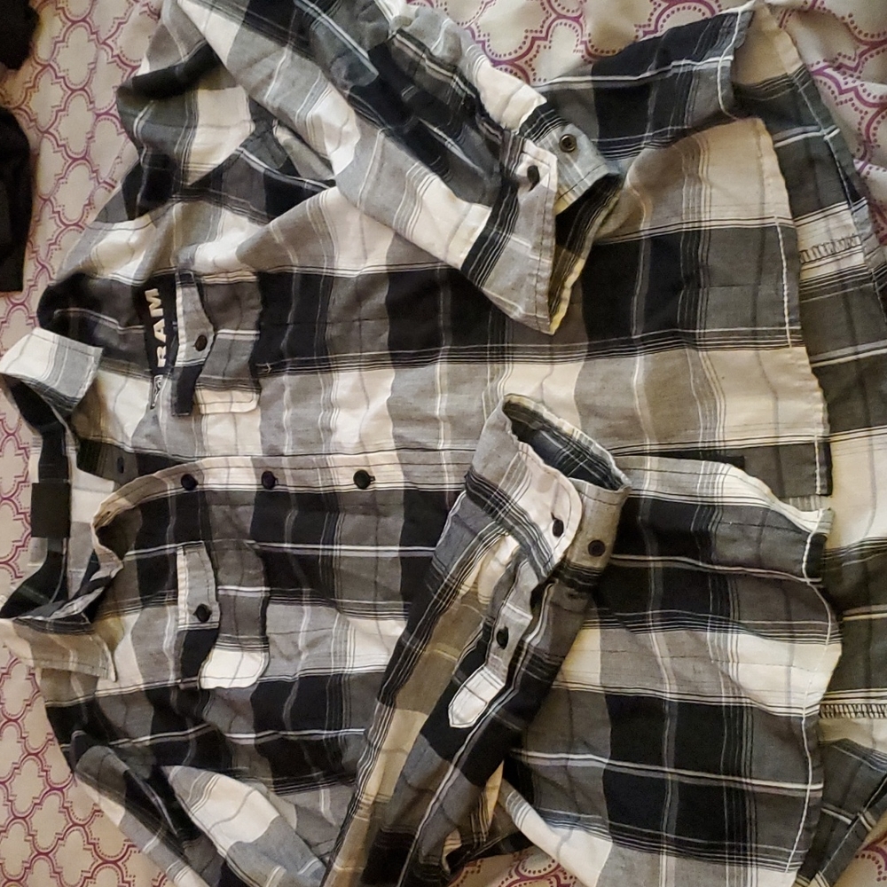 Ladies Ram Button Down Long Sleeve